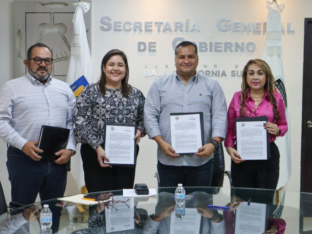 La coordinación entre Poder Ejecutivo y Poder Judicial impulsa políticas públicas de comunicación electrónica y optimiza procesos, tiempos y recursos.