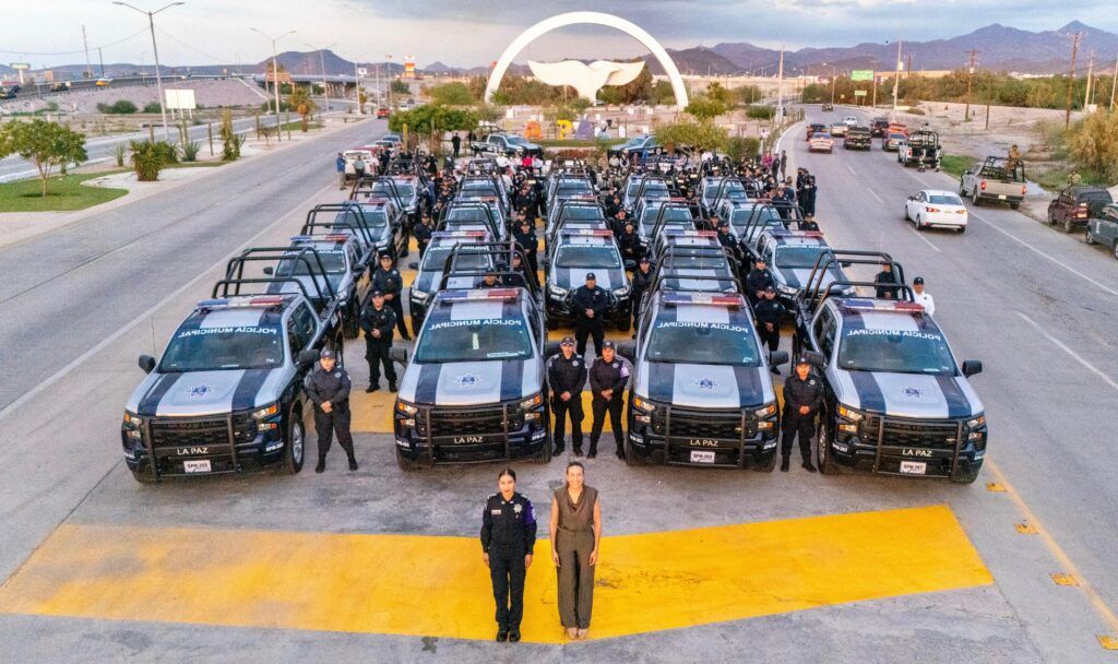 La alcaldesa refrenda el compromiso de dotar mejores condiciones a quienes cuidan a las familias paceñas.