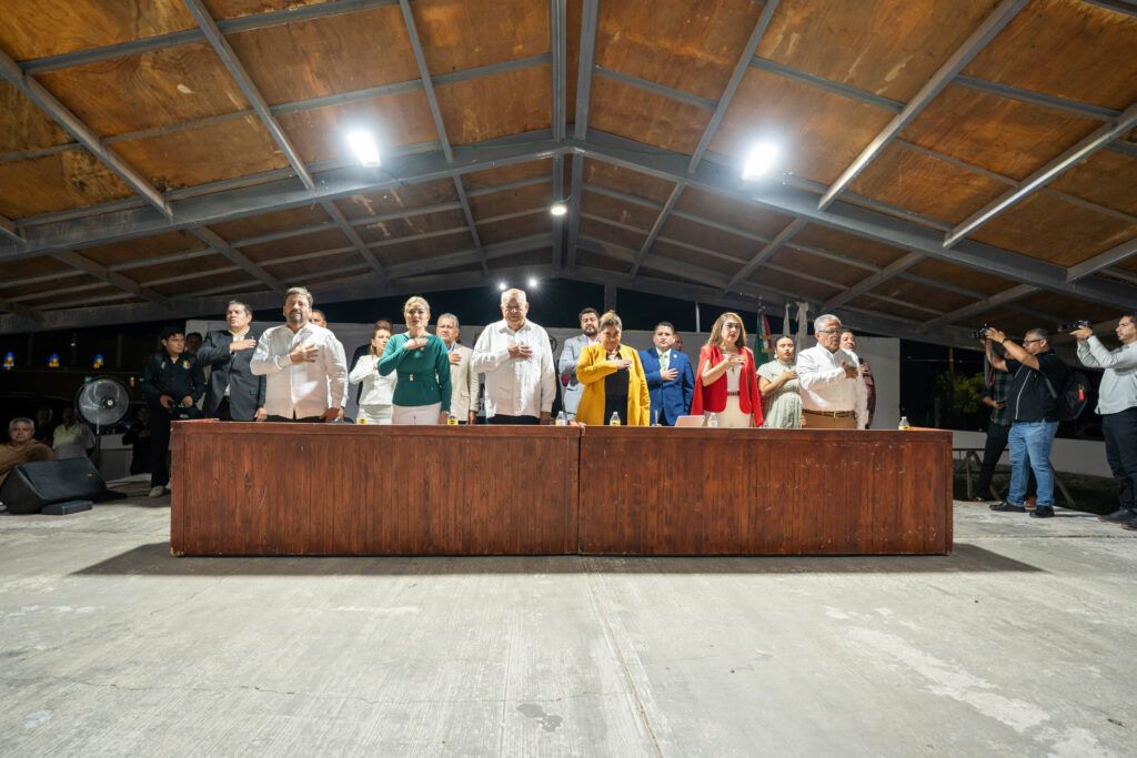 En sesión solemne por el 70.º aniversario y traslado de poderes, el Congreso de BCS reconoció el legado productivo, cultural y social de los pioneros del Valle de Santo Domingo.