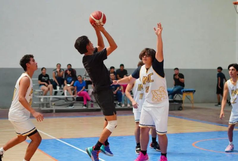 Básquet, voleibol y fútbol harán vibrar el Polideportivo durante la IV Copa Gobernador desde las 8:00 horas.