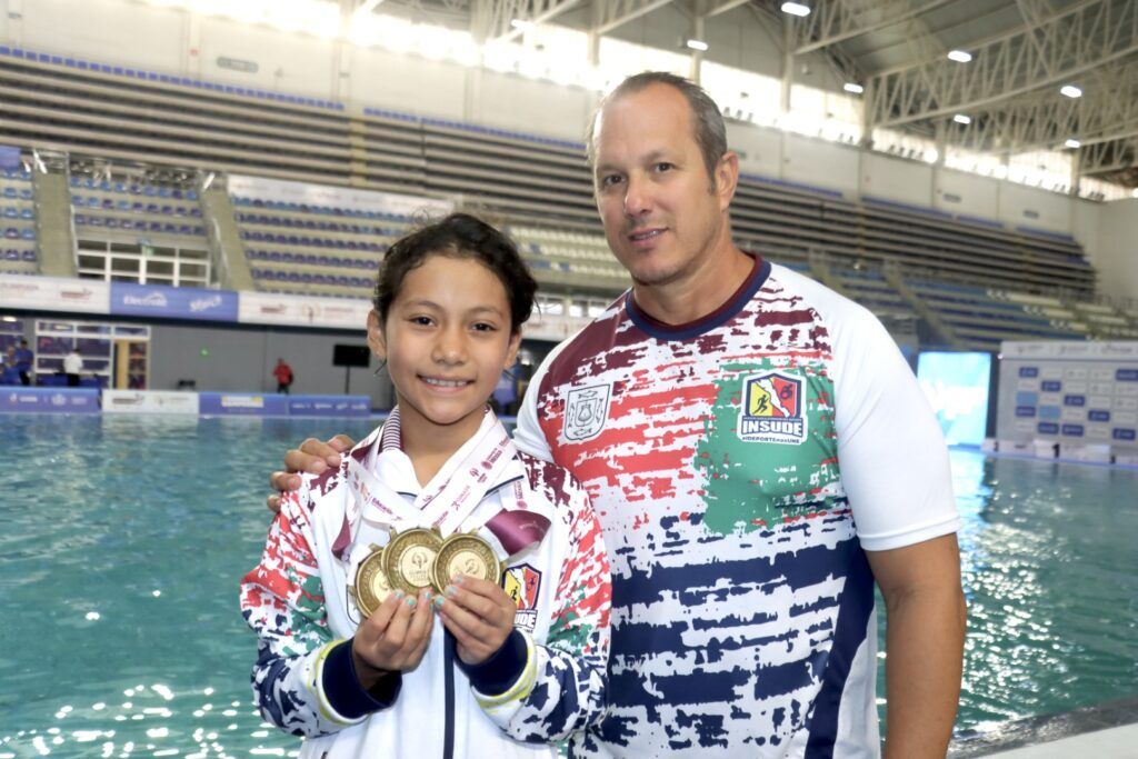 El Premio Estatal del Deporte 2025, distinción que reconoce la trayectoria, el esfuerzo y los logros de quienes contribuyen al desarrollo deportivo en Baja California Sur.