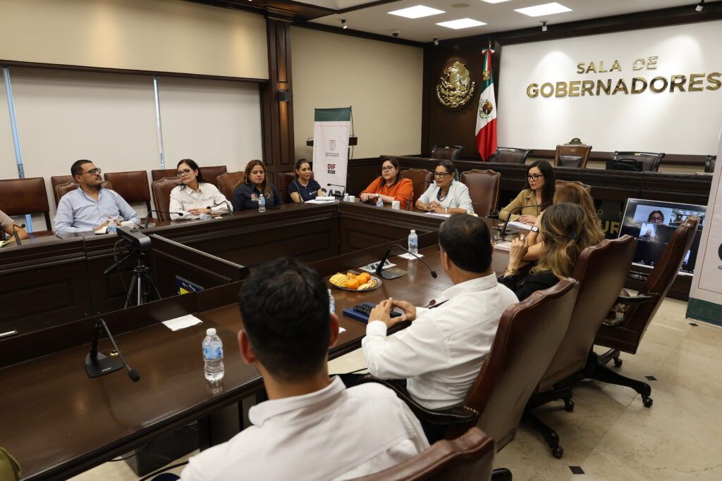 Los 38 GAB operan en La Paz y el resto del estado, con trabajo permanente en centros y puntos comunitarios.