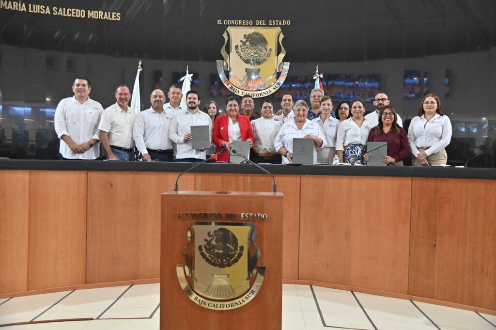 El proyecto contempla ingresos y egresos equilibrados por 26 mil 858 millones de pesos; será revisado por la Comisión de Asuntos Fiscales y Administrativos.