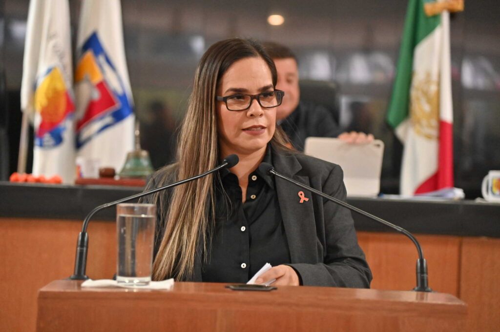 La diputada Gabriela Montoya Terrazas propuso sanciones de hasta seis años de prisión y multas de hasta 500 UMA por actos de violencia basados en discriminación, subordinación o exclusión hacia las mujeres.