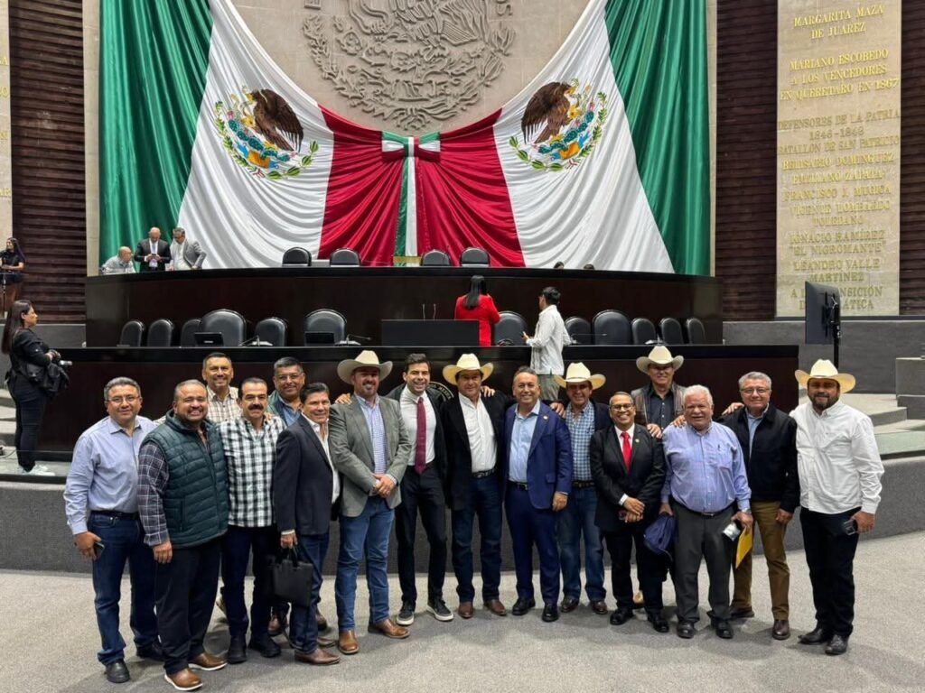 El legislador sudcaliforniano rechazó la redacción original de la reforma a la Ley de Aguas Nacionales y pidió mantener las reglas actuales de uso agrícola del agua y la autonomía de las asociaciones de usuarios.