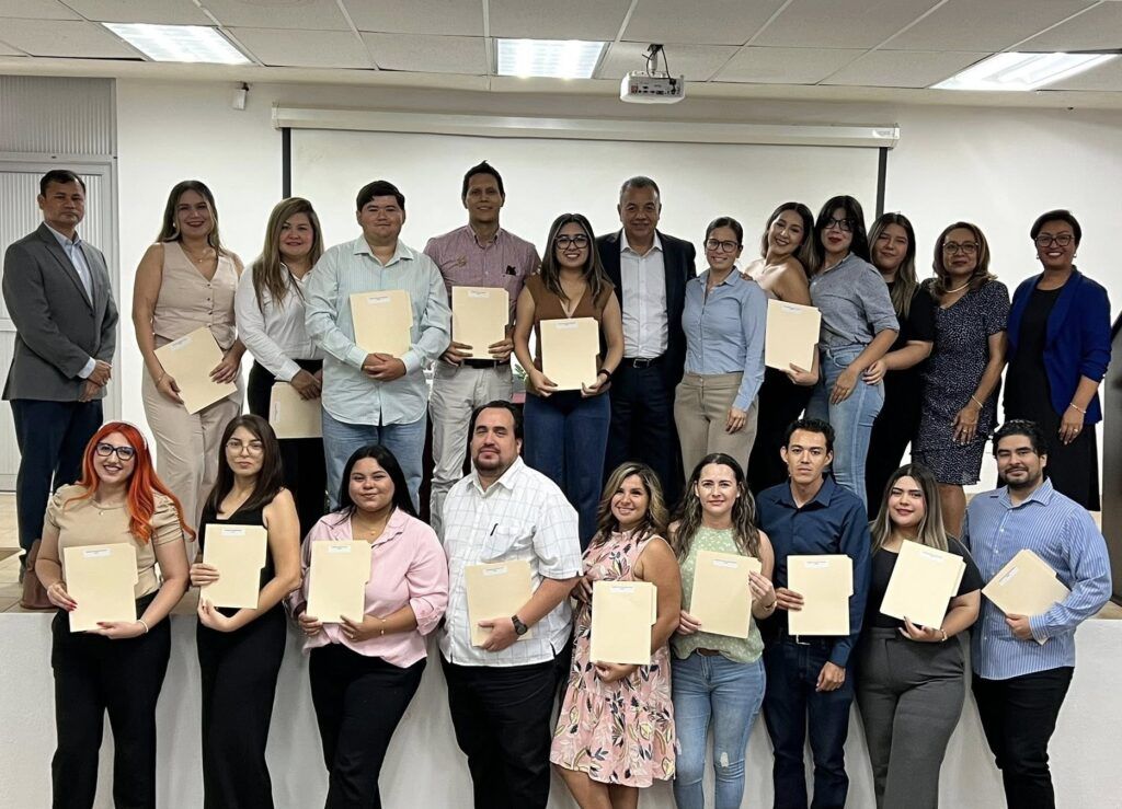 La SEP estatal reporta la expedición de títulos profesionales y de posgrado gracias a la modernización de procesos y al esfuerzo coordinado de diversas áreas.
