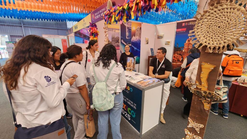 Herencia misional, arte, gastronomía y arquitectura histórica distinguieron a BCS en Festival de Pueblos Mágicos en Hidalgo.