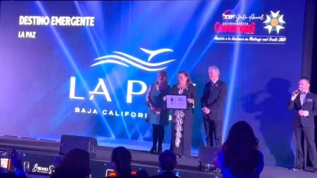 Convenciones Latinoamérica otorga a La Paz la Medalla a la Excelencia 2025 por su infraestructura, conectividad y experiencias auténticas.