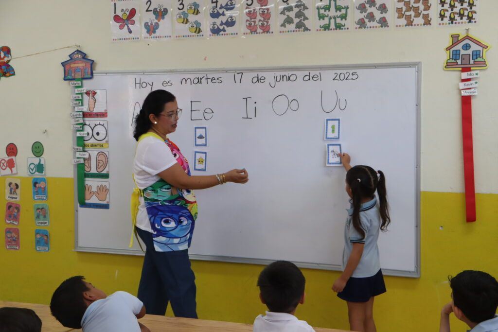 La SEP atiende a 223 jardines de niños con una matrícula superior a 23 mil alumnas y alumnos bajo los lineamientos de la Nueva Escuela Mexicana.