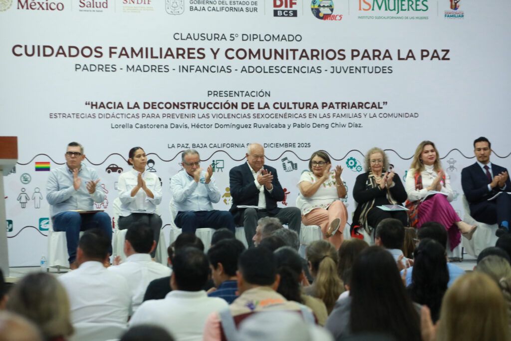 La edición 2025 del Diplomado de Democracia Familiar integró a más de 30 instituciones, reforzando capacidades para promover relaciones igualitarias y transformar prácticas laborales, comunitarias y familiares.
