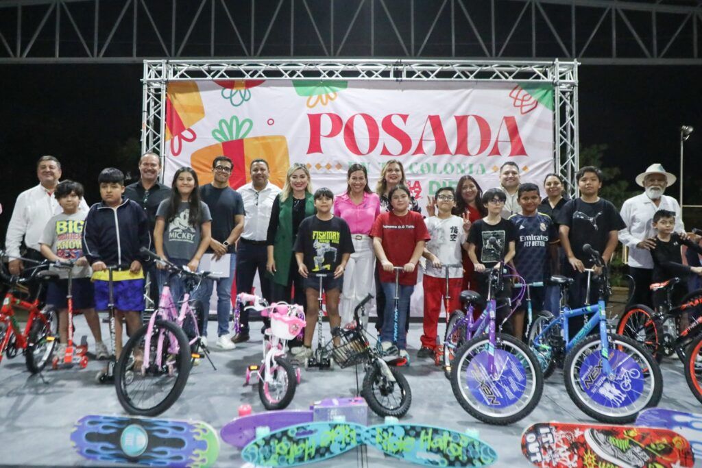 Niñas, niños y familias de la colonia Indeco disfrutaron de rifas, juguetes y actividades recreativas en la primera posada navideña organizada por el Ayuntamiento de La Paz.