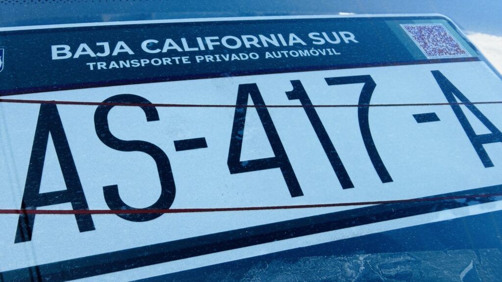 El documento tiene vigencia de 90 días y se entrega mientras se distribuyen las tarjetas de circulación 2026, sin afectar otros trámites vehiculares en el estado