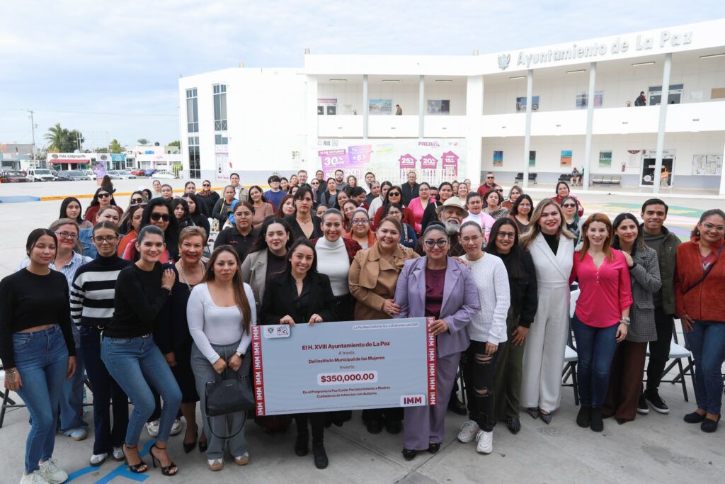 50 madres cuidadoras de infancias con autismo recibieron apoyos económicos de 7 mil pesos