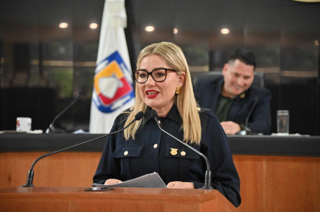 Karina Olivas Parra solicitó que la política ambiental federal ponga en el centro el abasto de agua potable para la población, y que se desechen trámites que pongan en riesgo el patrimonio natural y el acceso al recurso.