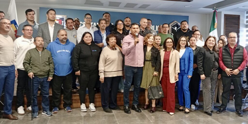 Directivos y personal de supervisión de secundarias técnicas, generales y telesecundarias se reunieron en la SEPpara coordinar su participación en los Juegos Nacionales Escolares de la Educación Básica