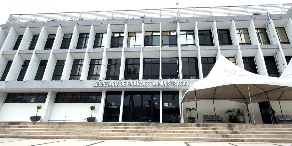 La Secretaría de Finanzas y Administración informó que oficinas recaudadoras y kioscos en La Paz tendrán horario especial el miércoles 18 inicia a las 10:00 horas.