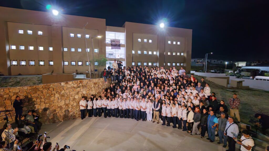 Con la apertura de Los Portales, la UABCS fortalece su infraestructura educativa en Los Cabos. El Gobierno estatal reiteró que la educación pública de calidad es prioridad para impulsar desarrollo comunitario en BCS.