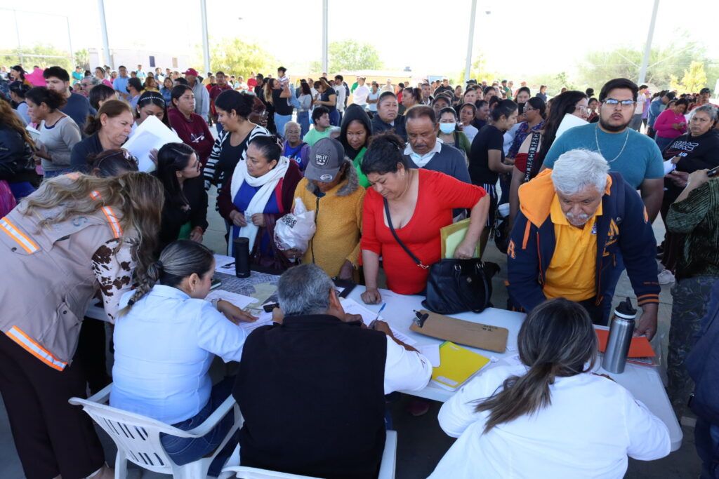 Las acciones se realizan de manera coordinada entre el Ayuntamiento de La Paz, el INSUS y la SEDATU, con el objetivo de fortalecer la seguridad jurídica del patrimonioy avanzar en soluciones
