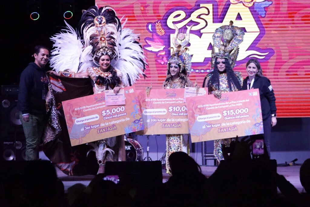 El jurado calificó originalidad, presentación, recreación de personaje y ambientación; la premiación destacó el talento y la dedicación artística de participantes locales.