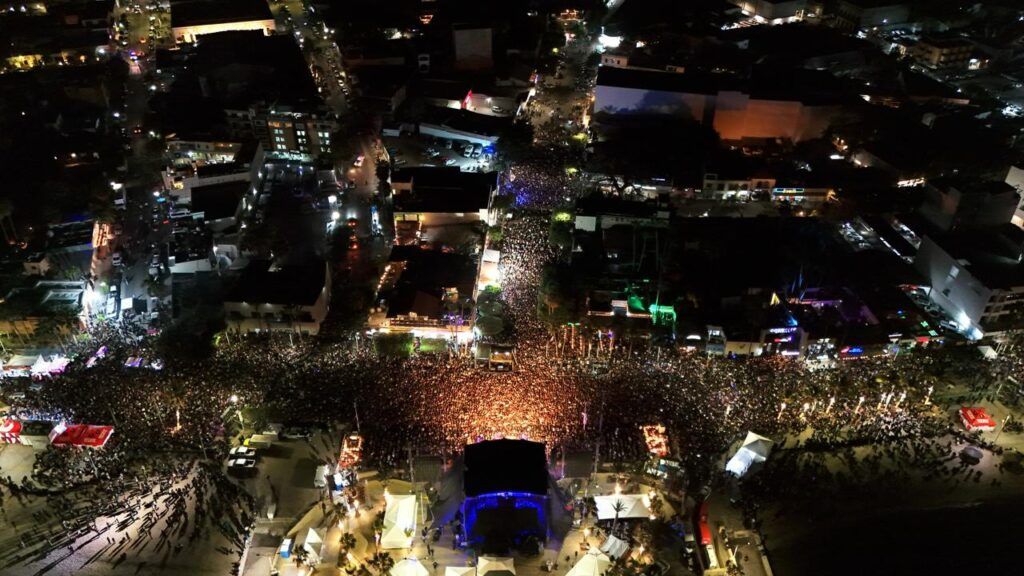 Con más de 40 mil asistentes, concluyó el Carnaval La Paz 2026 “Reinas del Cambio” con el concierto estelar de Edén Muñoz. Autoridades reportaron ambiente seguro e incluyente y una derrama estimada superior a 200 mdp.