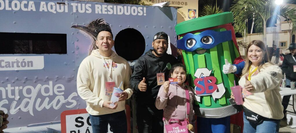 Durante el Carnaval La Paz 2026 se recolectaron 45.3 toneladas de basura, menos que en 2025 (48.2), informó Sustentabilidad. Se recuperaron 328.8 kg de residuos valorizables en contenedores instalados en el malecón.