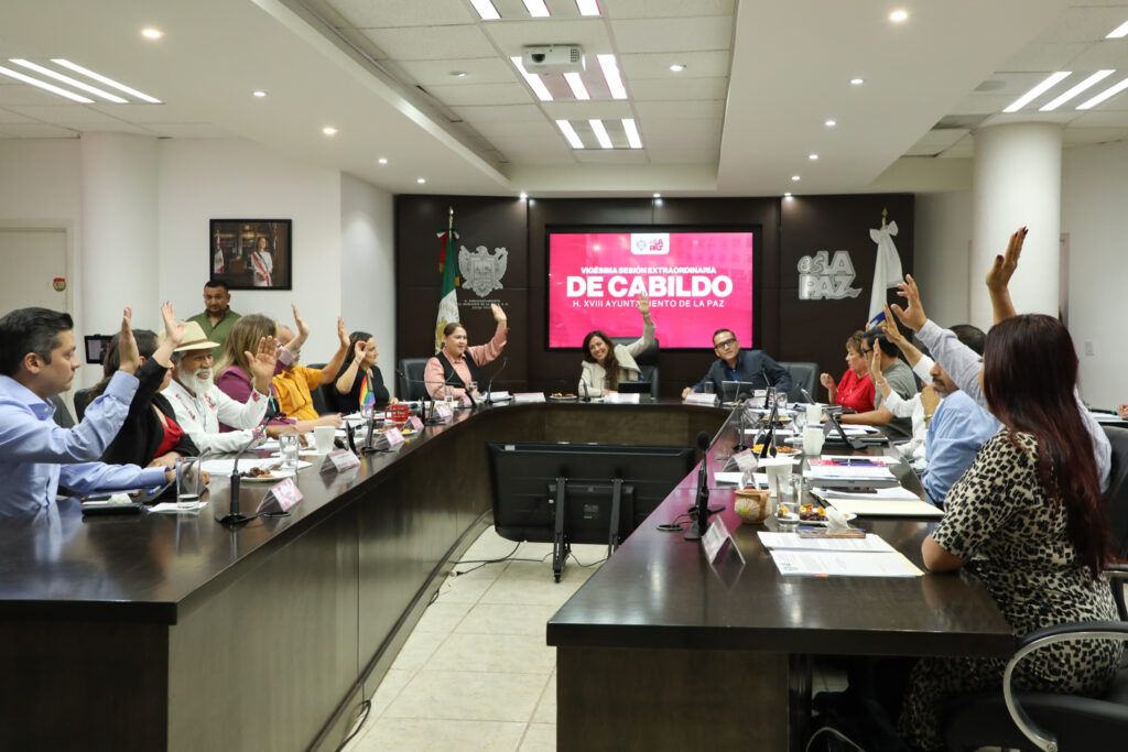 La medida aprobada el 25 de febrero elimina la prohibición absoluta y busca reducir tiempos de espera y saturación en intersecciones