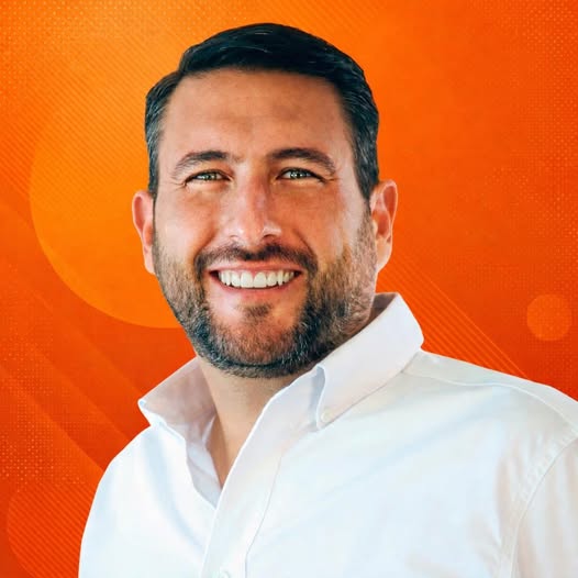 Movimiento Ciudadano busca músculo territorial en la media península y apuesta por Ricardo Barroso