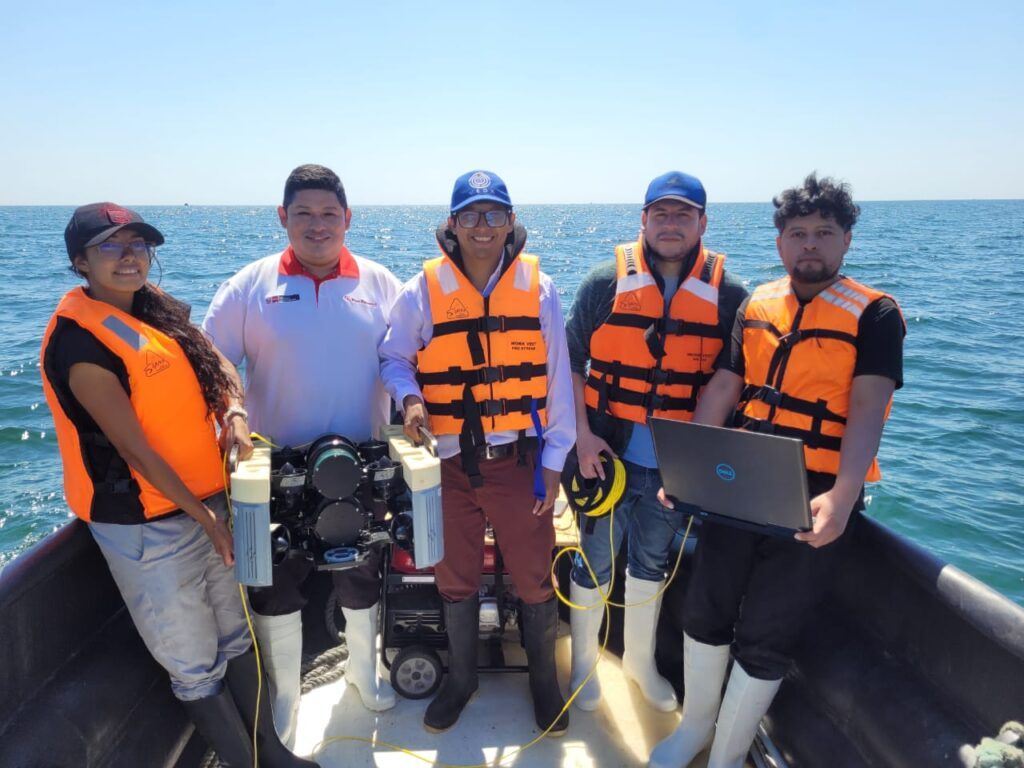Seleccionada en 2026 por Women in Ocean Food, la empresa automatiza muestreos con fotos y video para generar reportes productivos