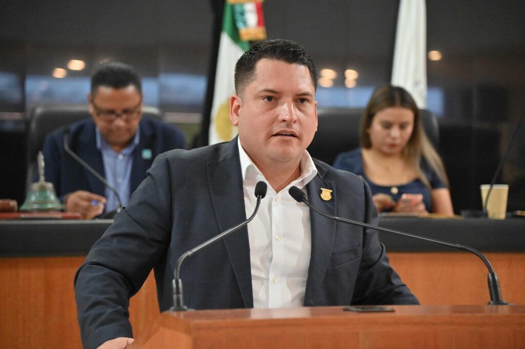 Buscan lineamientos para regular infraestructura de telecomunicaciones y mejorar seguridad urbana