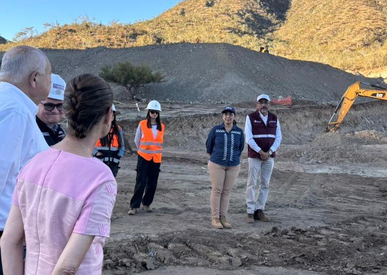 Sheinbaum y Castro Cosío recorrieron obra de la Presa El Novillo, que contempla interconexión a colonias y modernización del sistema de abasto