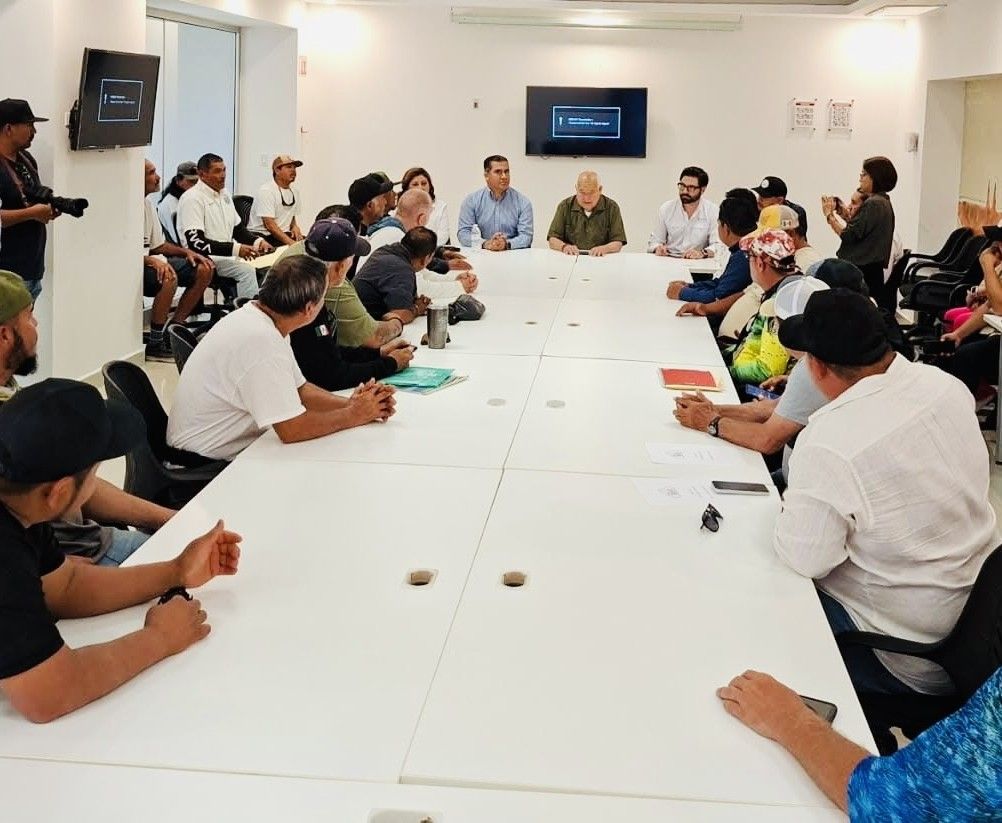 Víctor Castro informó que inquietudes del sector marítimo serán abordadas en reunión con el secretario de Marina.
