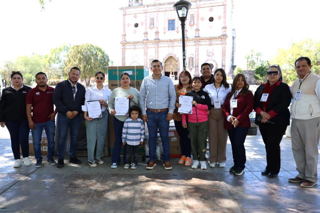 Las acciones realizadas en Comondú, Loreto y Mulegé buscan fortalecer el ingreso familiar y mejorar las condiciones de atención alimentaria.