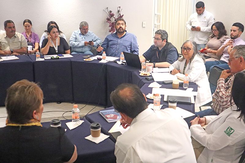Medida busca reducir contagios de COVID-19, influenza y sarampión en espacios clínicos