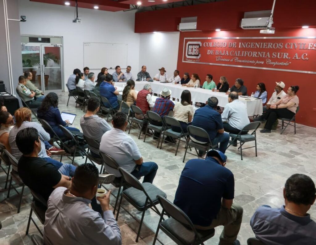 En un mes presentarán propuesta para mejorar seguridad vial, movilidad y mitigación de inundaciones; obras quedan suspendidas durante el análisis