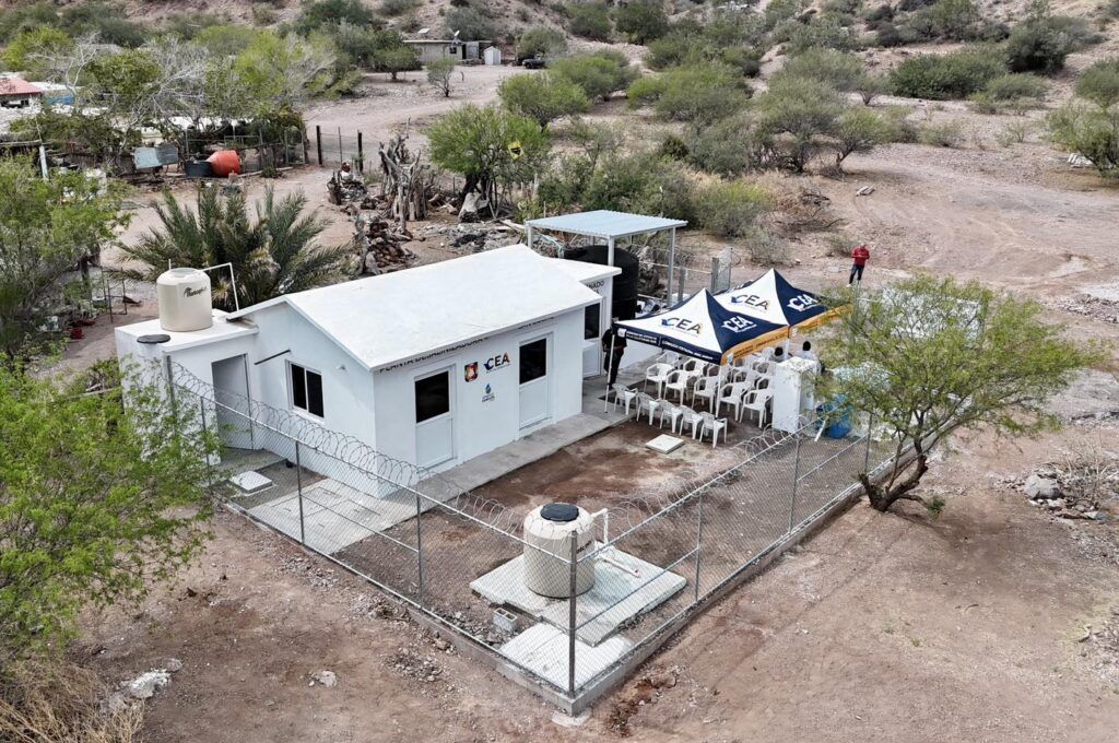 La obra, con inversión de 3.3 millones de pesos, fortalecerá el suministro de agua potable para familias de esta comunidad.