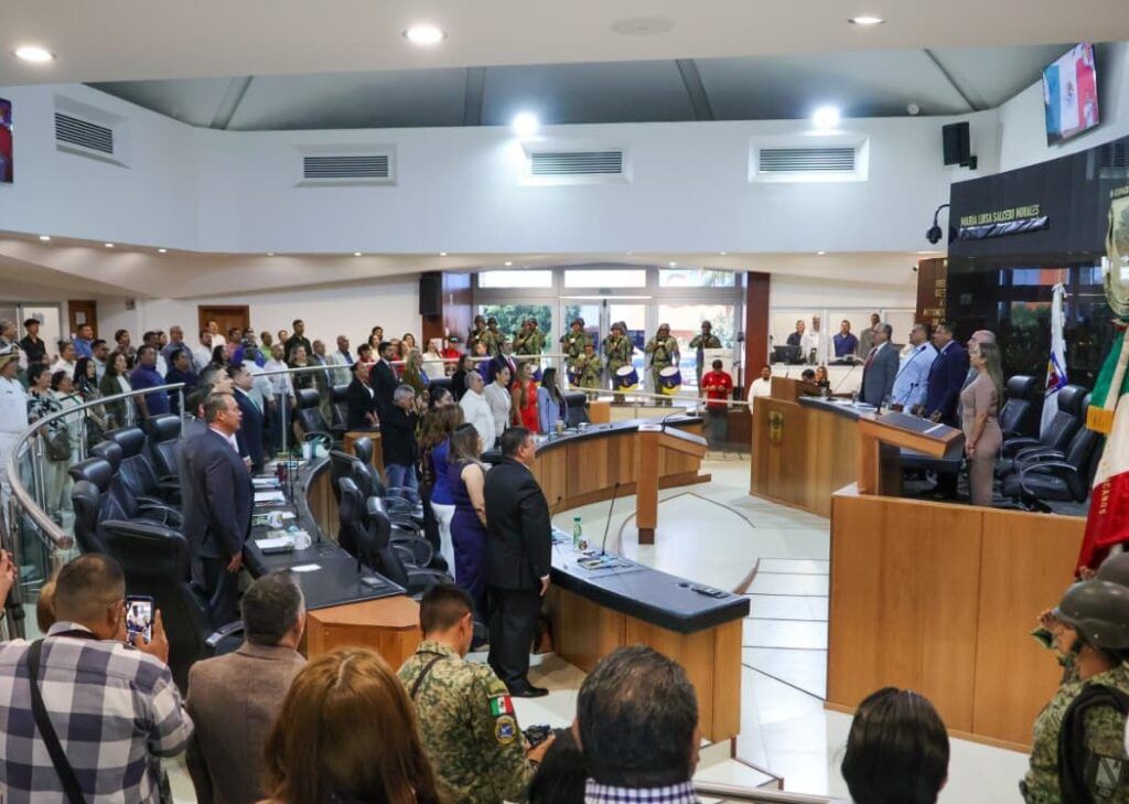 Durante el inicio del periodo ordinario del Congreso se destacó el diálogo entre poderes para impulsar el desarrollo de BCS.