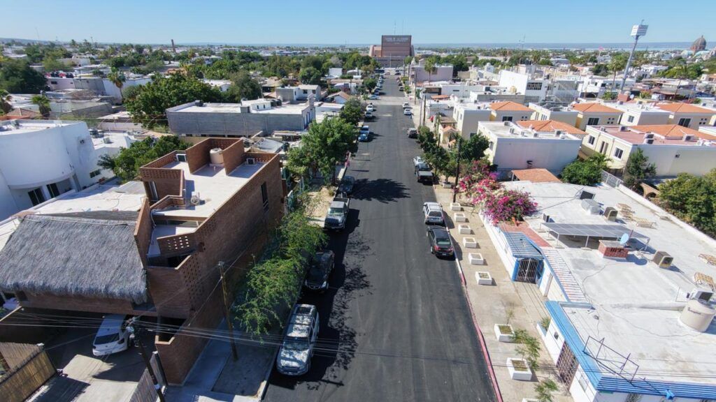 Gobierno municipal intervino calles clave para seguridad y traslado de familias