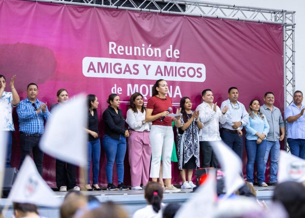 La alcaldesa reúne a su base política y fortalece su posicionamiento en el escenario estatal