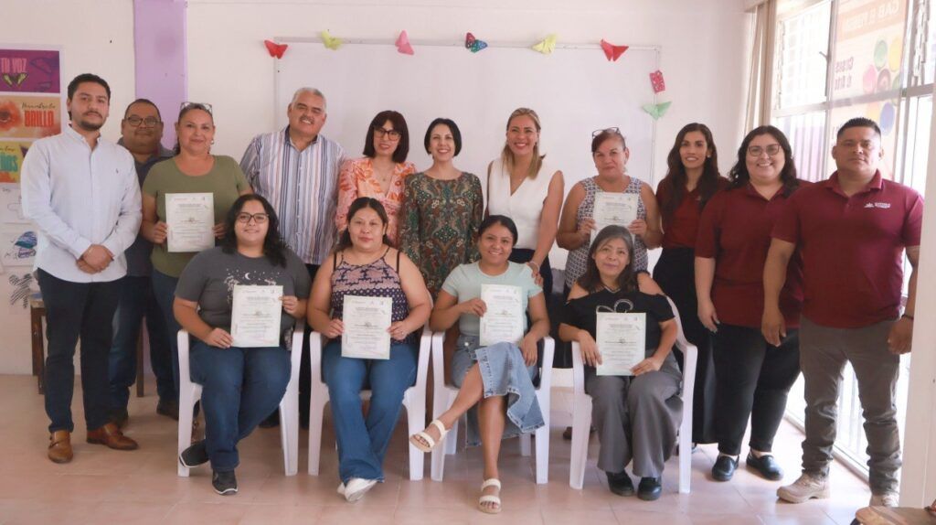 Concluyen curso de confección que fortalece habilidades productivas y economía familiar