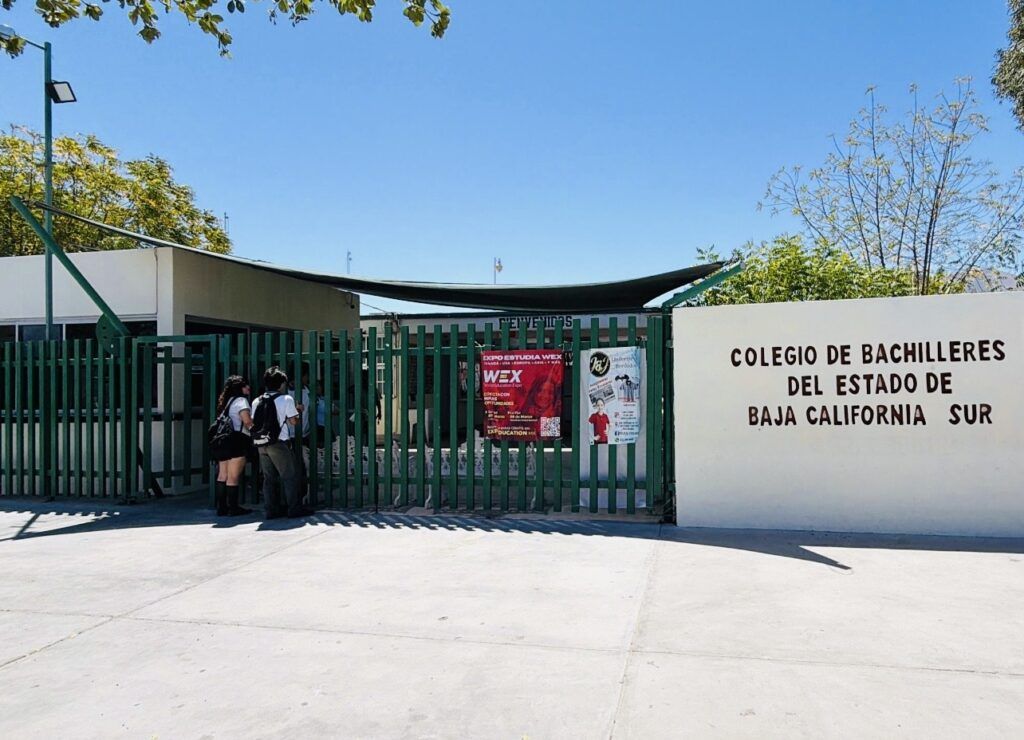 Las actividades académicas en el Colegio de Bachilleres se reanudarán a partir del martes 26 de mayo tras el levantamiento de la huelga.