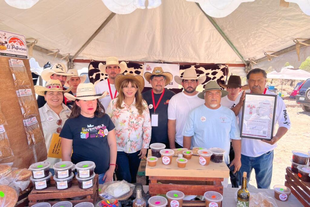 Reconocen proyectos y promotores que impulsan experiencias sostenibles con identidad local durante el Segundo Festival del Cabrito en Mulegé