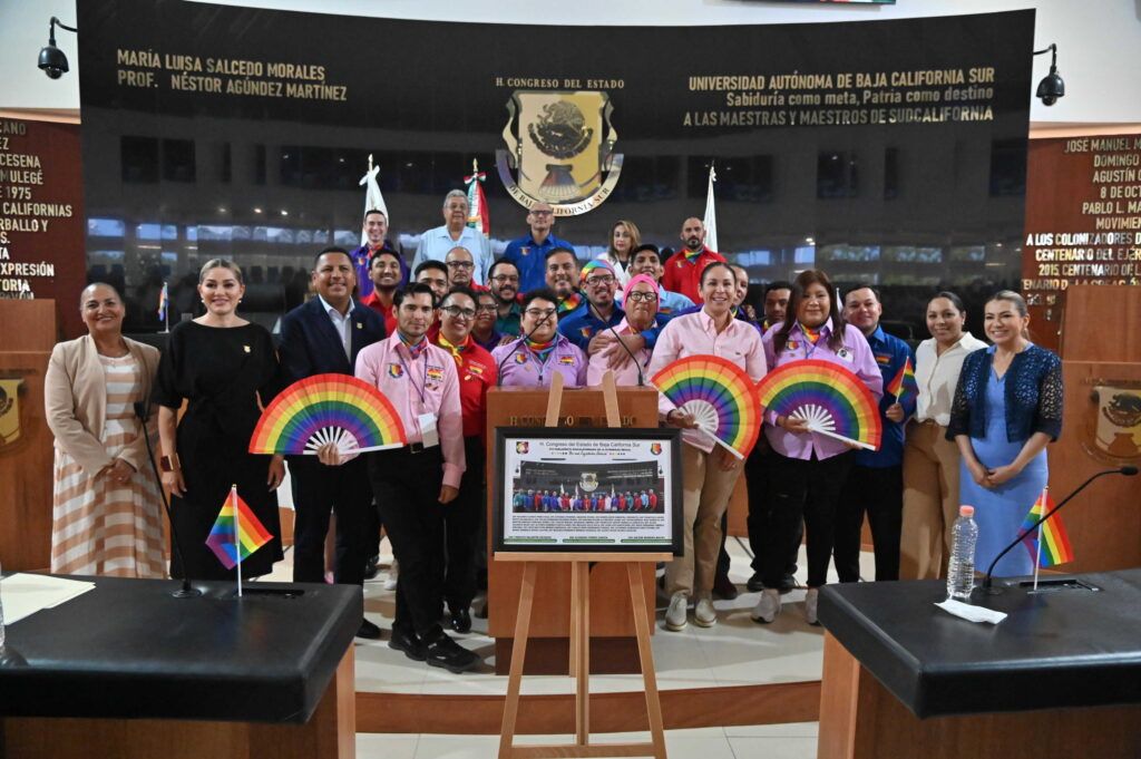 Integrantes del 4.º Parlamento de la Diversidad Sexual aprobaron puntos de acuerdo y un pronunciamiento enfocados en fortalecer los derechos de la comunidad LGBTTTIQ+.