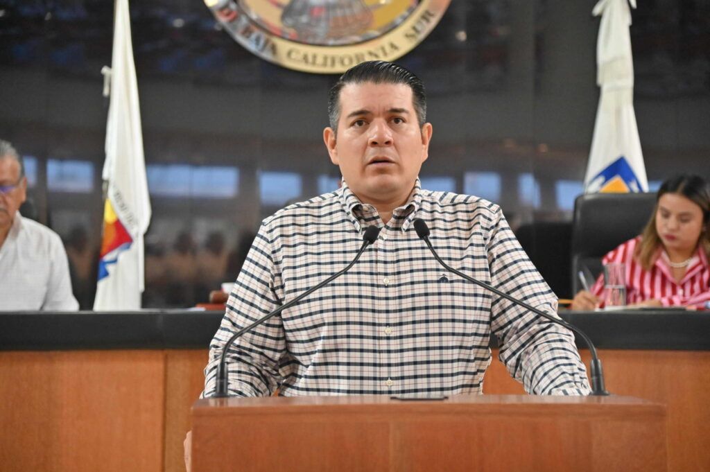 El diputado Christian Fabrizio del Castillo Miranda propuso una ley enfocada en preservar tradiciones, festividades, gastronomía y memoria histórica.
