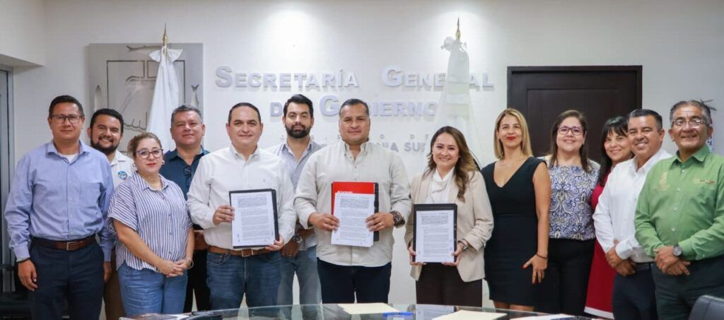 Entre los beneficios destacan 5 mil becas de formación profesional y herramientas financieras dirigidas a emprendedores y MiPyMEs.