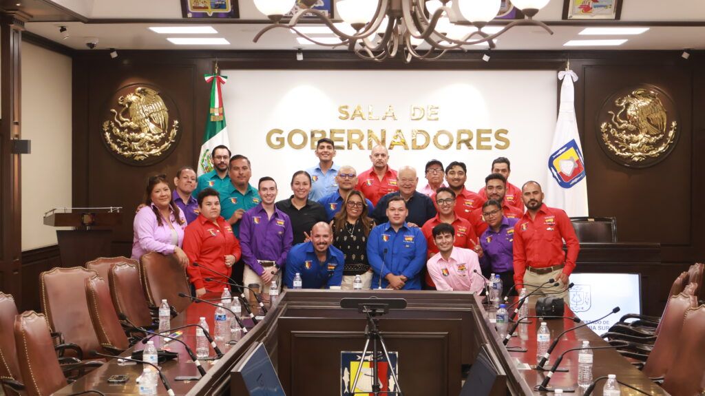 Integrantes del 4.º Parlamento Sudcaliforniano de la Diversidad Sexual 2026 sostuvieron un encuentro con autoridades estatales para presentar propuestas orientadas a fortalecer la igualdad y la inclusión.