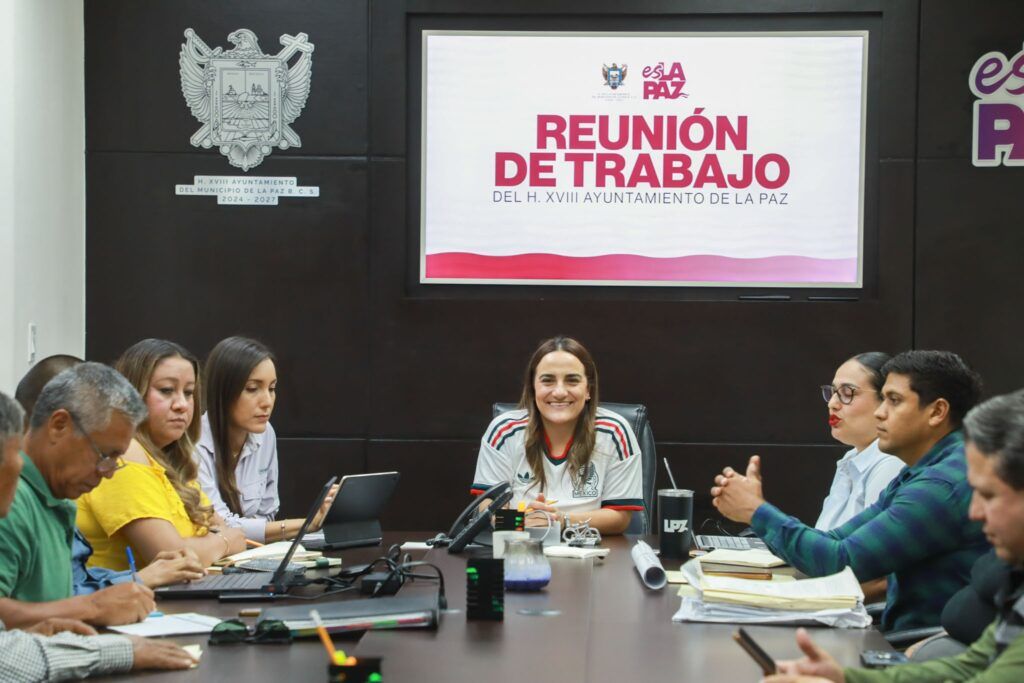El Ayuntamiento de La Paz sostuvo una primera mesa de trabajo con habitantes de Campestre Mezquitito, 28 de Octubre y 1ro de Mayo para atender rezagos en servicios e infraestructura.