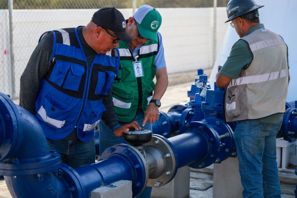 Durante el verano aumenta el consumo del recurso y las fallas eléctricas pueden afectar temporalmente la operación del sistema hidráulico.