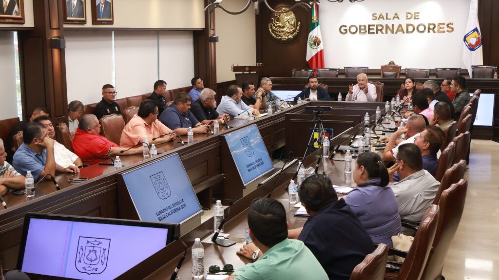 El gobernador acompañará la gestión para buscar alternativas que favorezcan la equidad en la prestación del servicio de transporte.