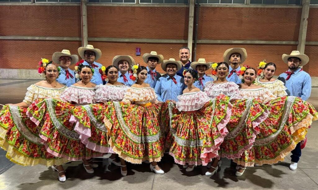 El II Coloquio Nacional de Cabinas de Radio Normalistas y el XI Congreso Internacional de Educación forman parte de la agenda del próximo ciclo escolar.