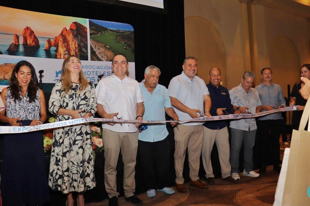 La Expo Hotelera Los Cabos reúne a más de 60 empresas y promueve oportunidades de negocio para productores y emprendedores sudcalifornianos.